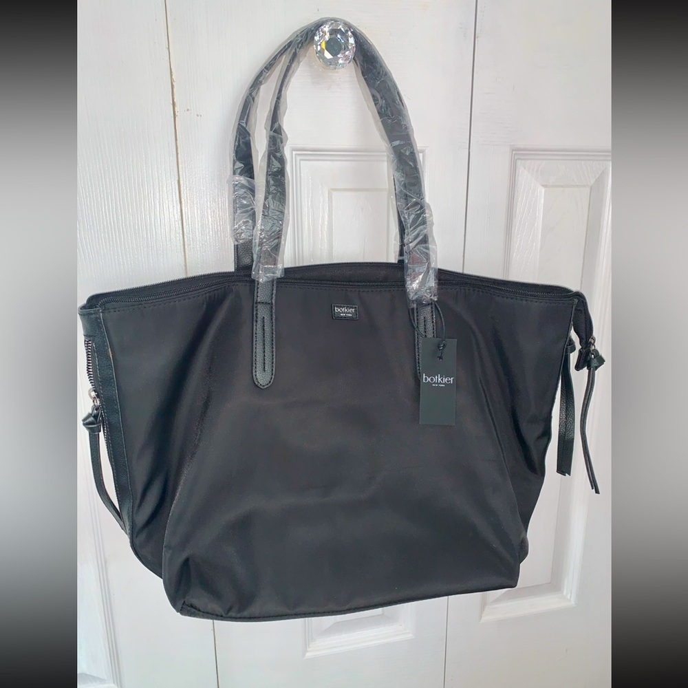 Botkier New York black shoulder nylon zip tote